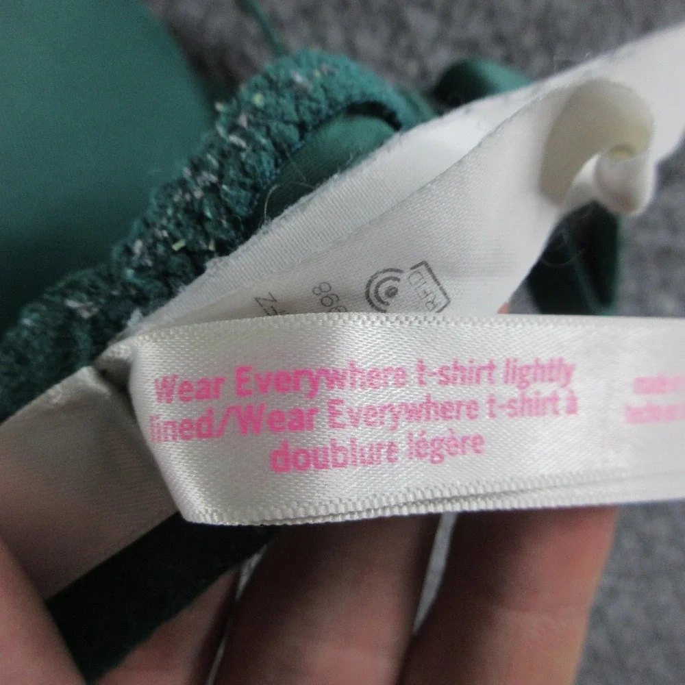 PINK Wear Everywhere Bra Womens 34D Green Lightly Lined Underwire T Shirt